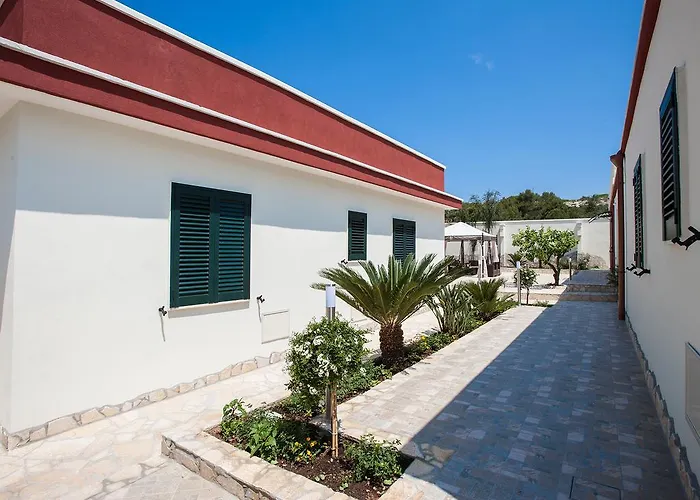 Bhagya Guest house Gallipoli